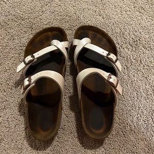 Birkenstocks pearl